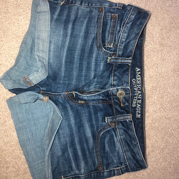 American Eagle jean shorts! - Picture 1 of 2